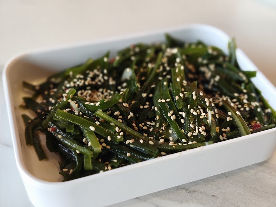 garlic seaweed salad 蒜香海带丝